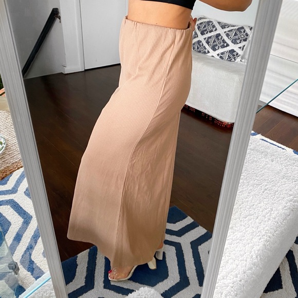 🍂 ZARA TAN RIBBED HIGH WAIST MAXI SKIRT! - Picture 2 of 11